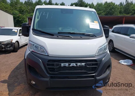 2025 Ram Promaster 2500 Tradesman Low Roof 136 Wb W/Pass Seat z USA, uszkodzony, nr VIN 3C6LRVVG5SE511663
